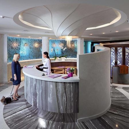 Iris Art Hotel คาร์คิฟ ภายนอก รูปภาพ