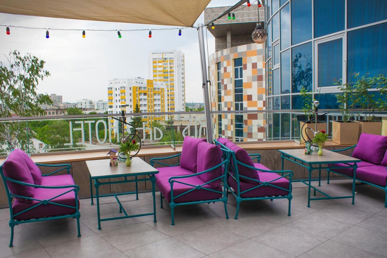 Iris Art Hotel คาร์คิฟ ภายนอก รูปภาพ